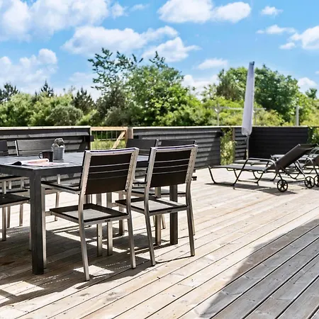 Amazing In With Kitchen