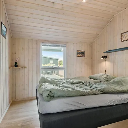 Holiday home Amazing In With Kitchen *