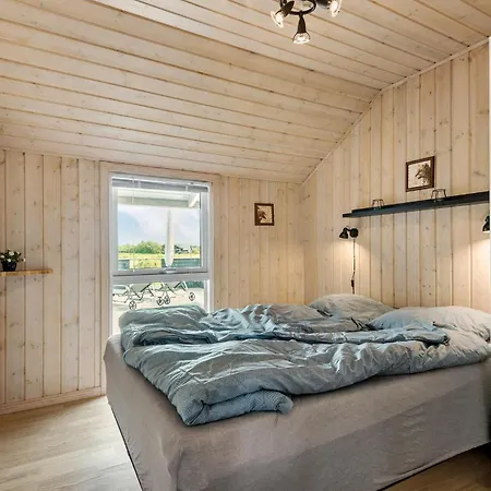 Amazing In With Kitchen Holiday home *