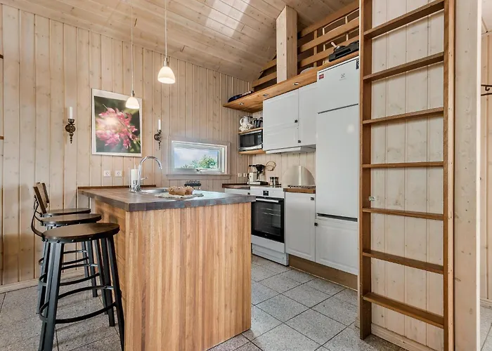 Amazing In With Kitchen *
